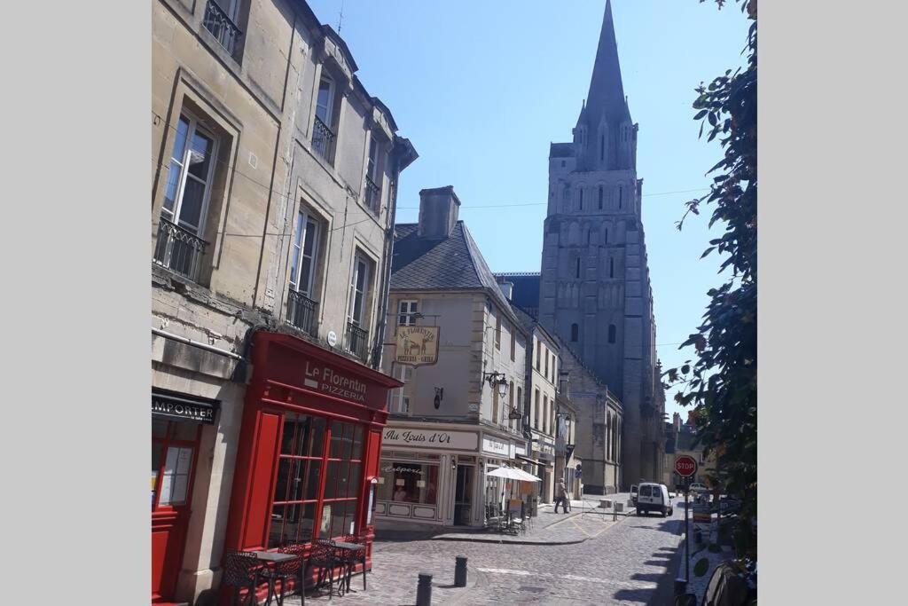 Апартаменты Au Coeur Du Vieux Bayeux, Logement De Charme Экстерьер фото